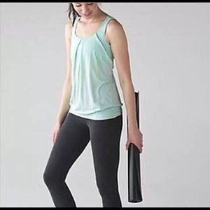 Lululemon Women's Nouveau Limits Tank Top Sz4 👸🏻